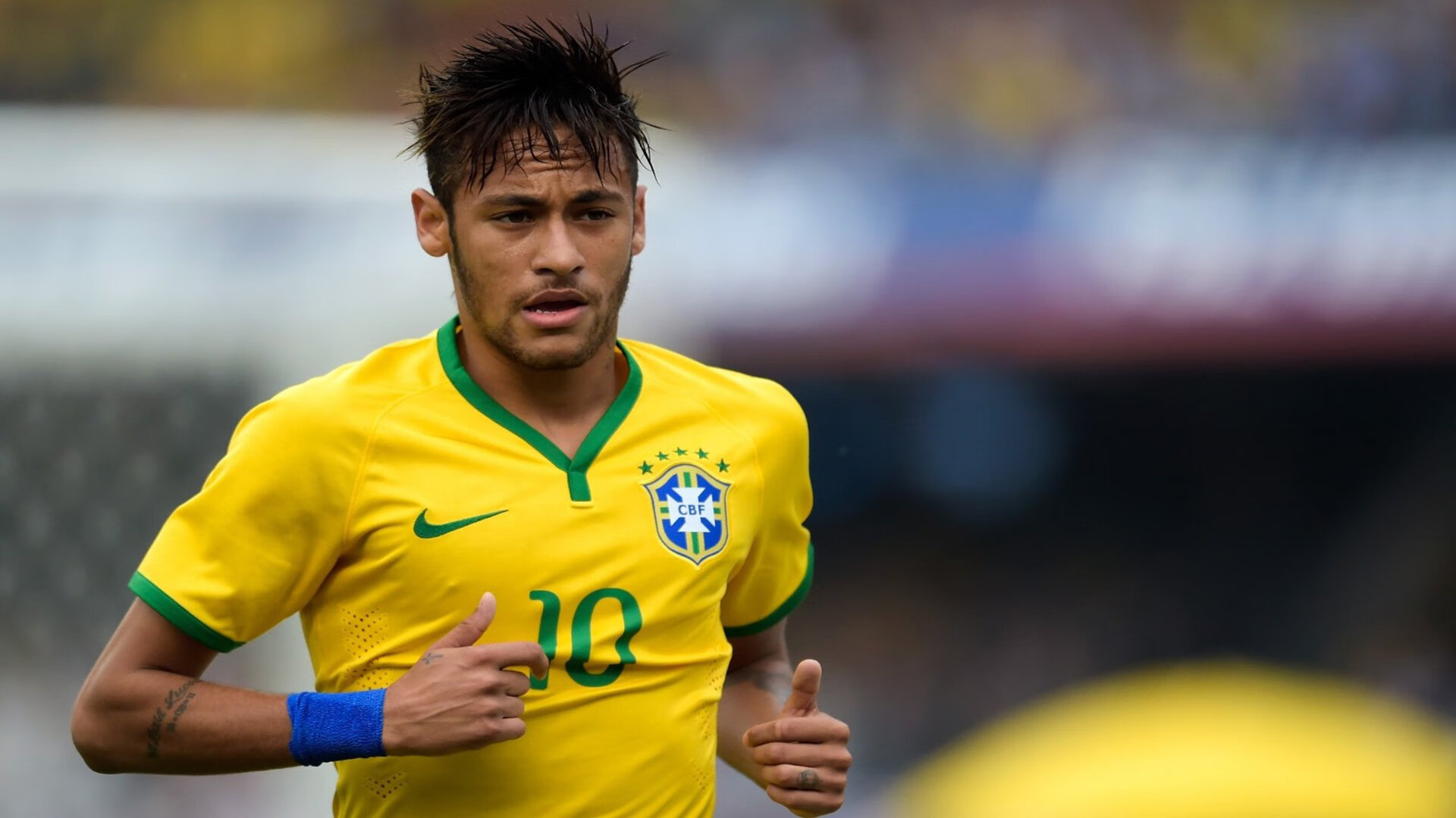 C罗续约利雅得胜利，继续征战沙特联赛，c罗续约合同